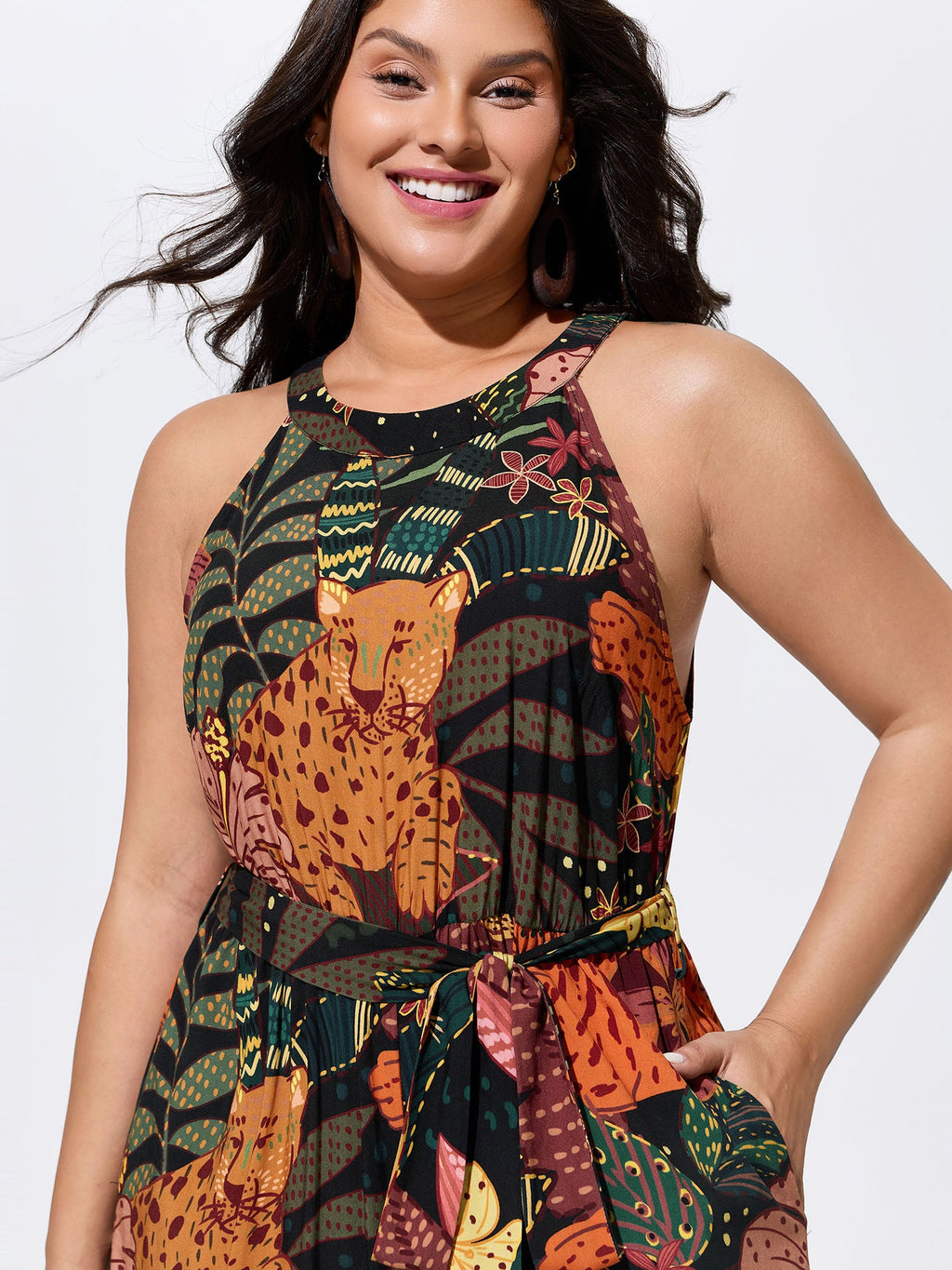Wild Print Halter Neckline Sleeveless Jumpsuit