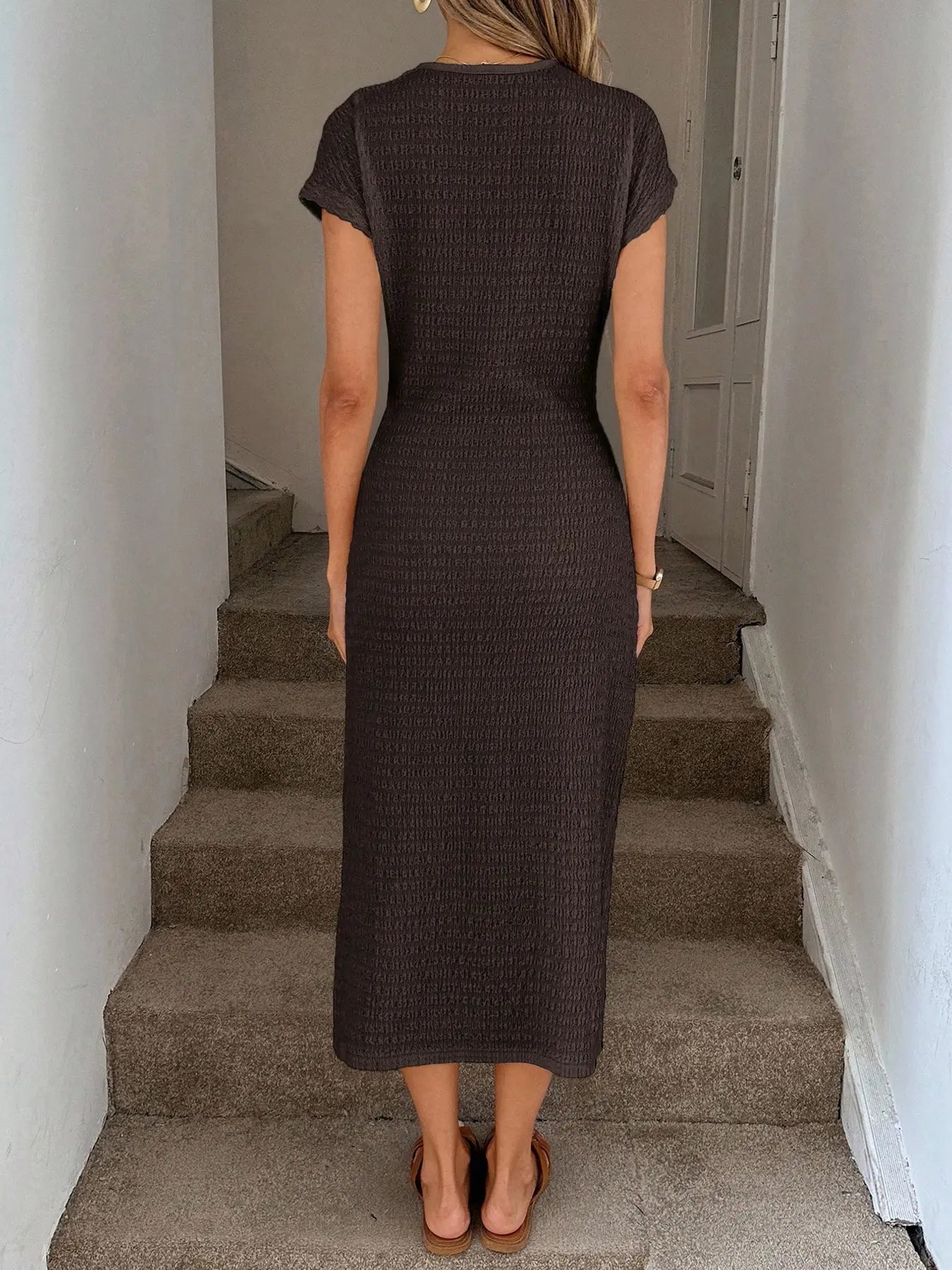 Elegant Waist Twist High Slit Sleeveless Midi Dress, Casual Apricot Textured Bodycon Dress, Women's Birthday Outfit, Women's Fitness Set, Women's Wedding Guest Dress, Women's Office Wear, White Graduation Dress