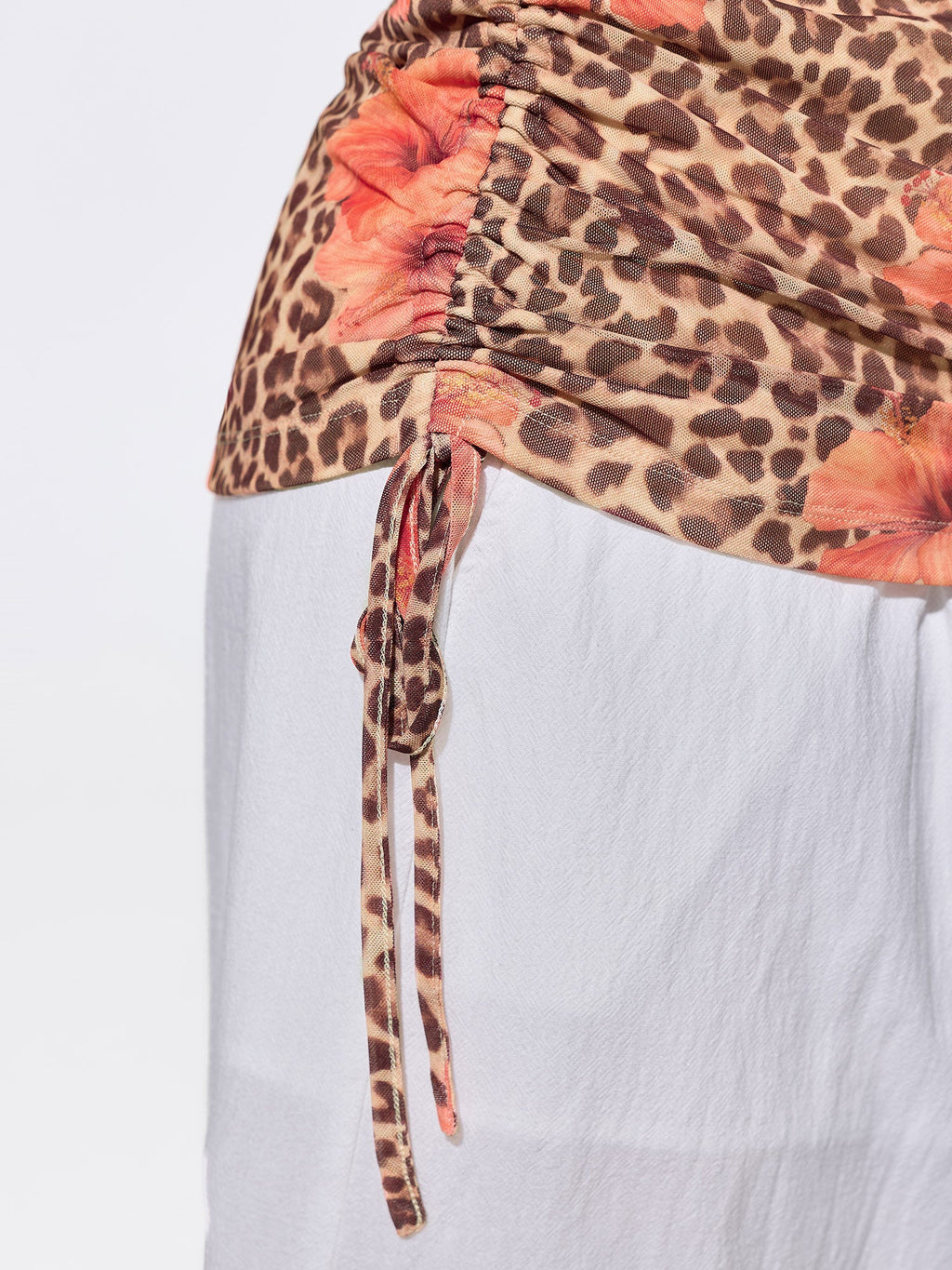 Wild-Side Leopard Print Stretchy Fitted T-Shirt