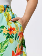 Tropical Breeze Print Elastic Waist Shorts