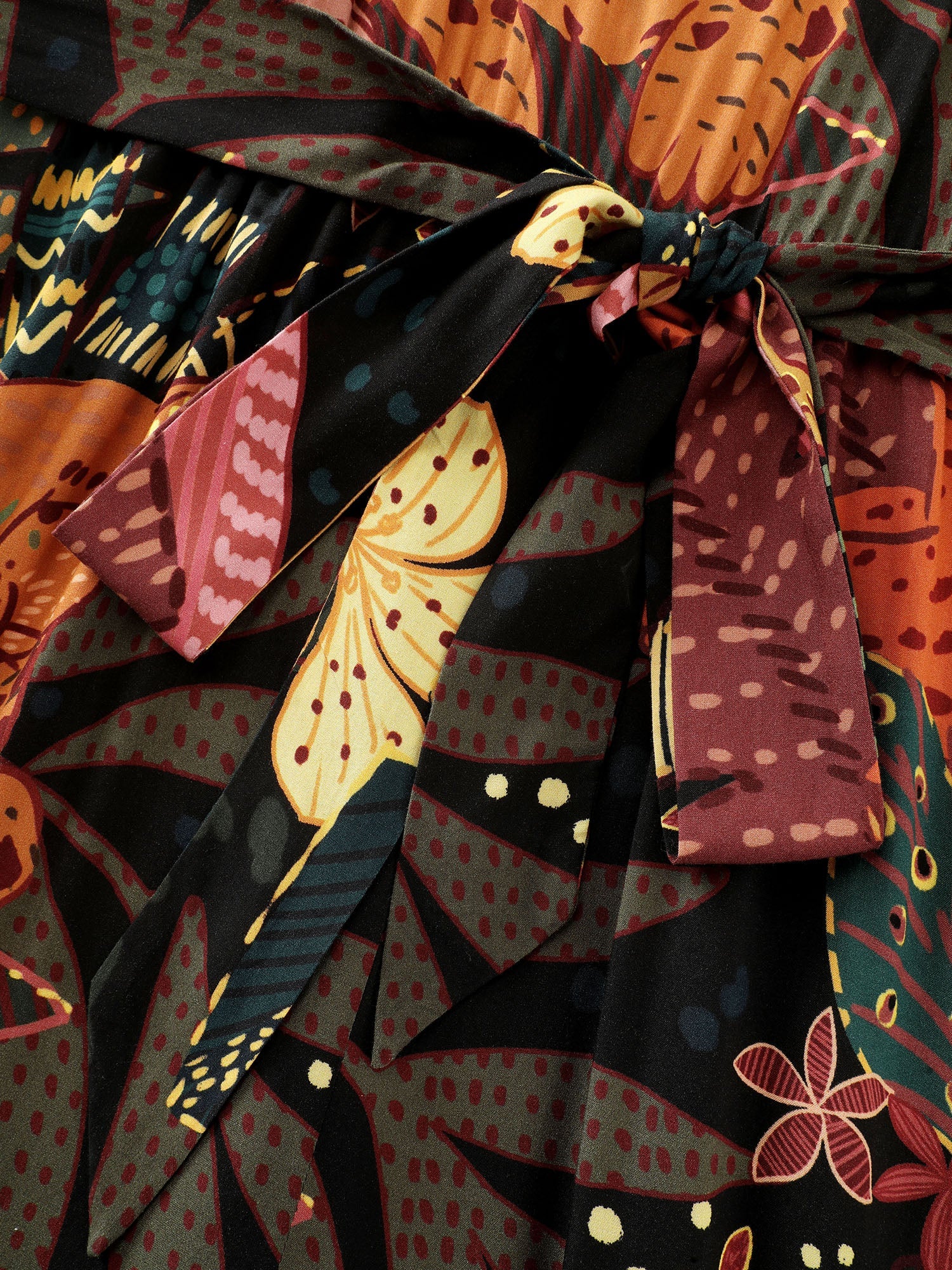 Wild Print Halter Neckline Sleeveless Jumpsuit
