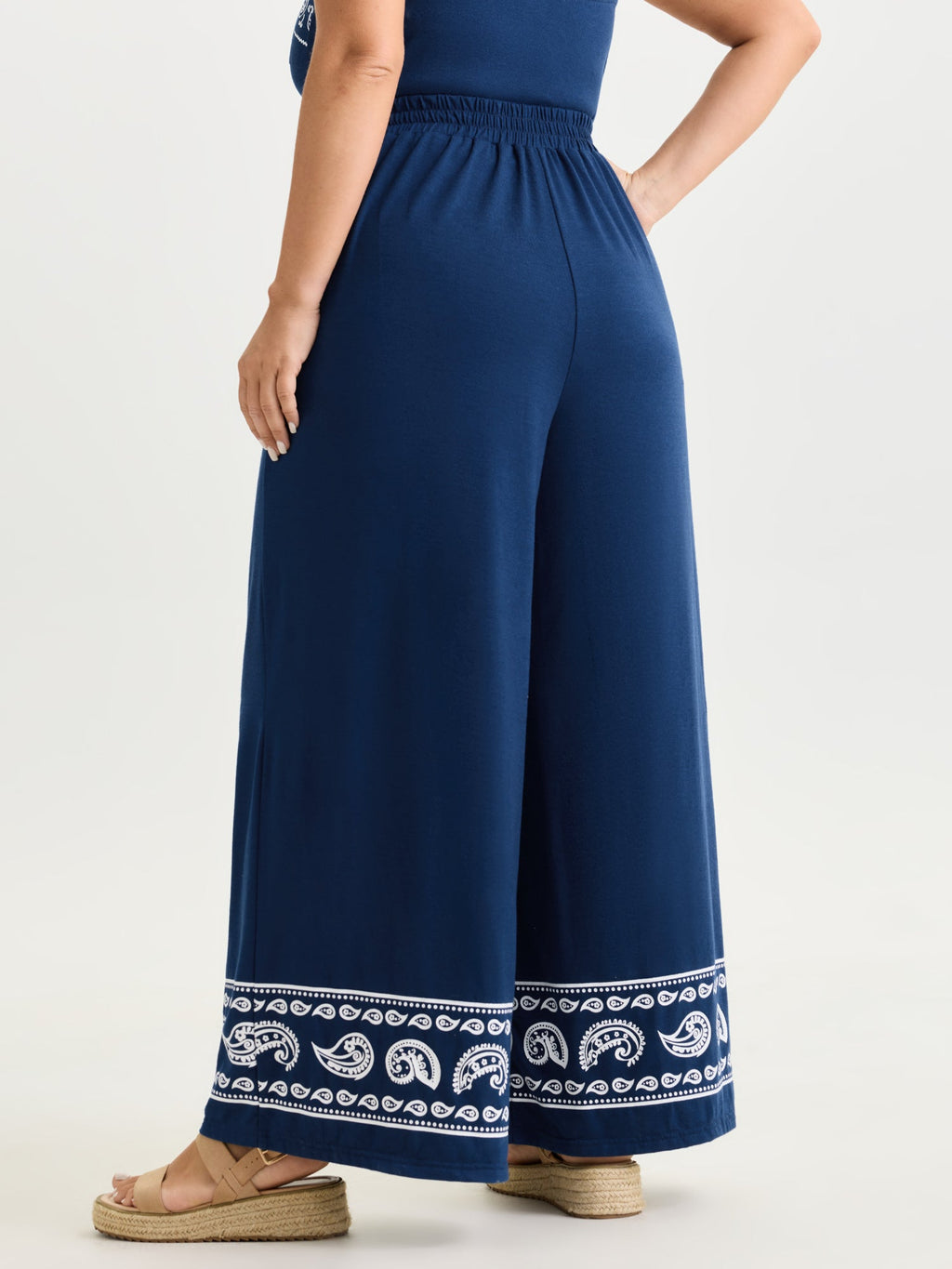 Stretchy Paisley Print Pockets Pants