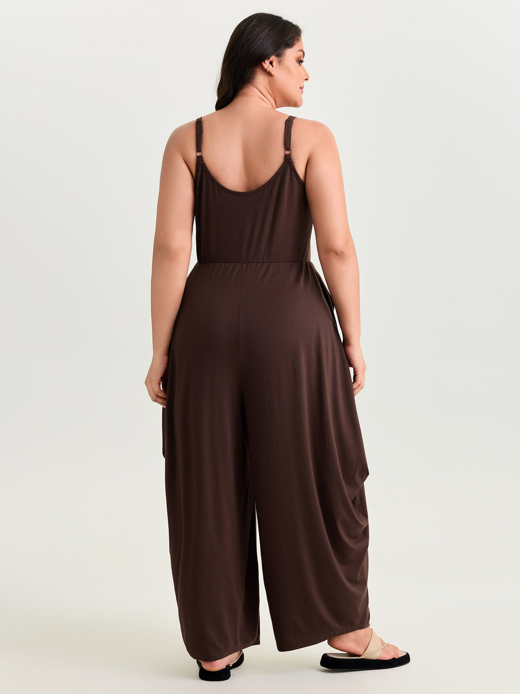 Stretchy Scoop Neckline Flowy Jumpsuit