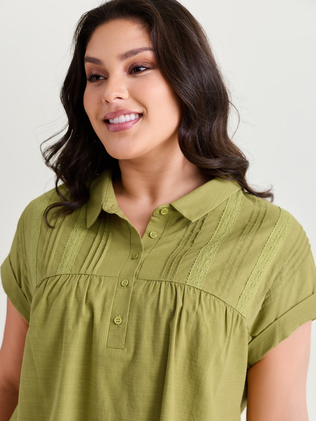 Collared Plain Pleated Half-Placket Blouse