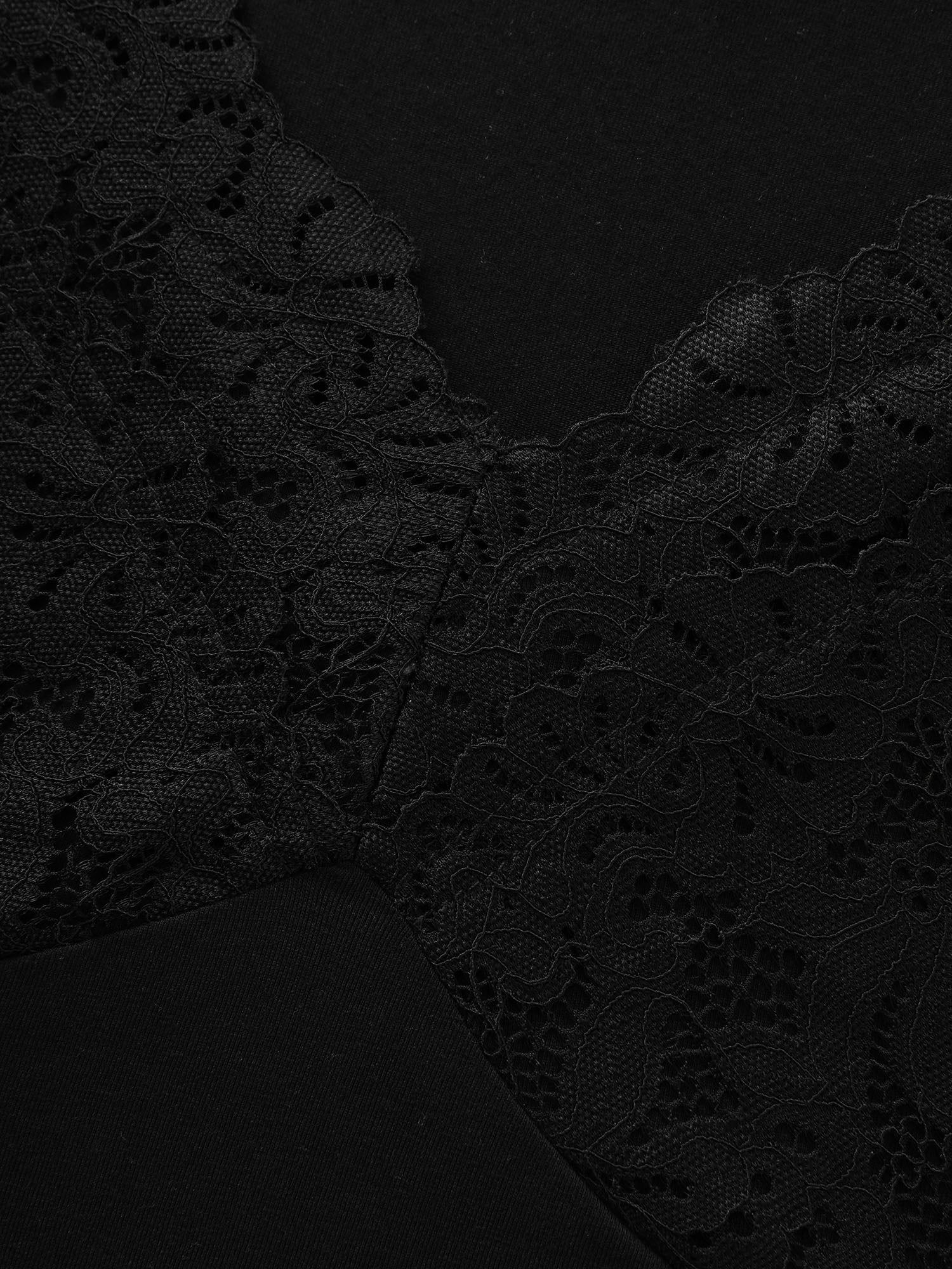 Cotton Lace Trim V-Neckline T-Shirt
