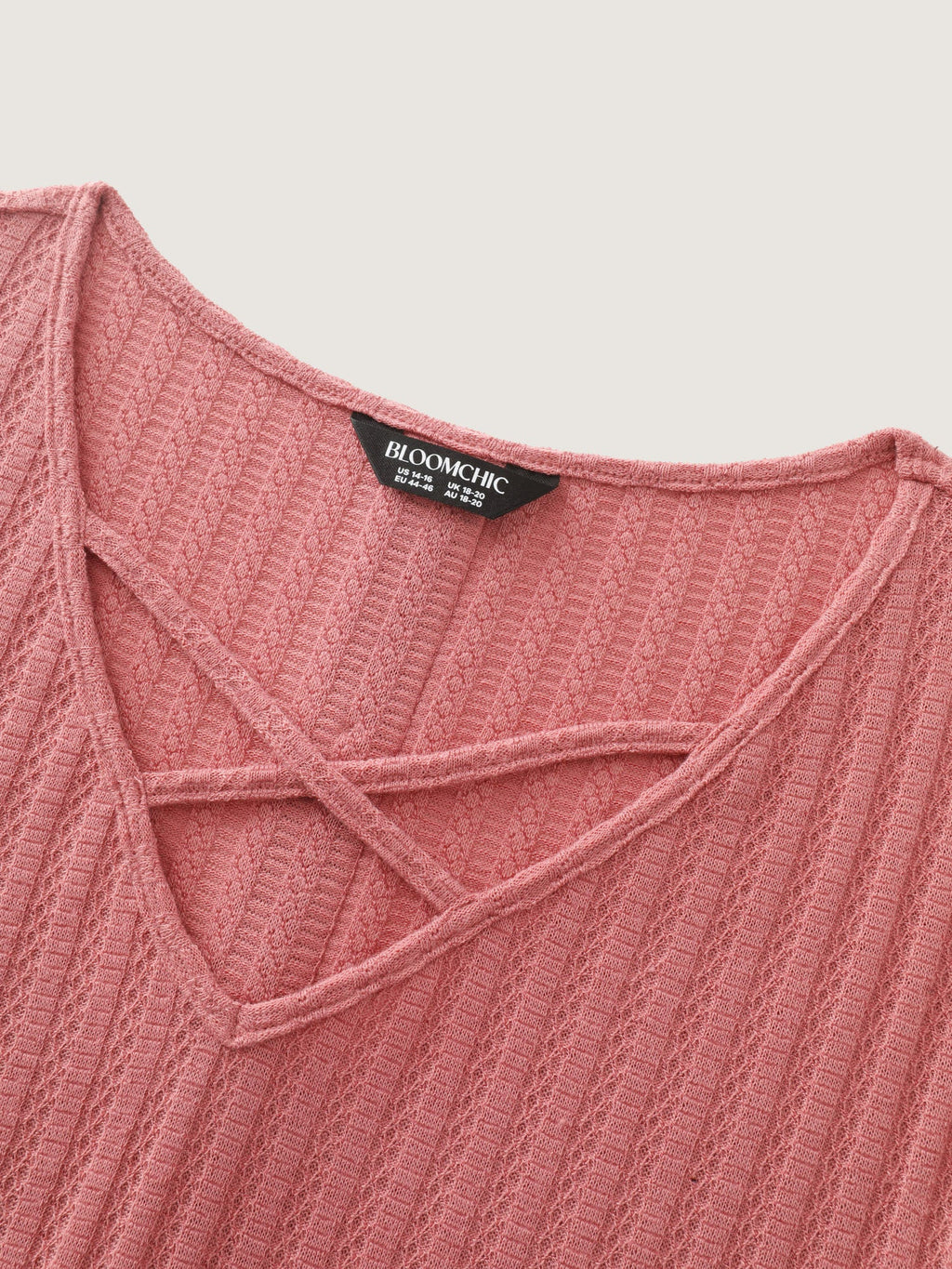 Stretchy Cut-Out Neckline Knit Top