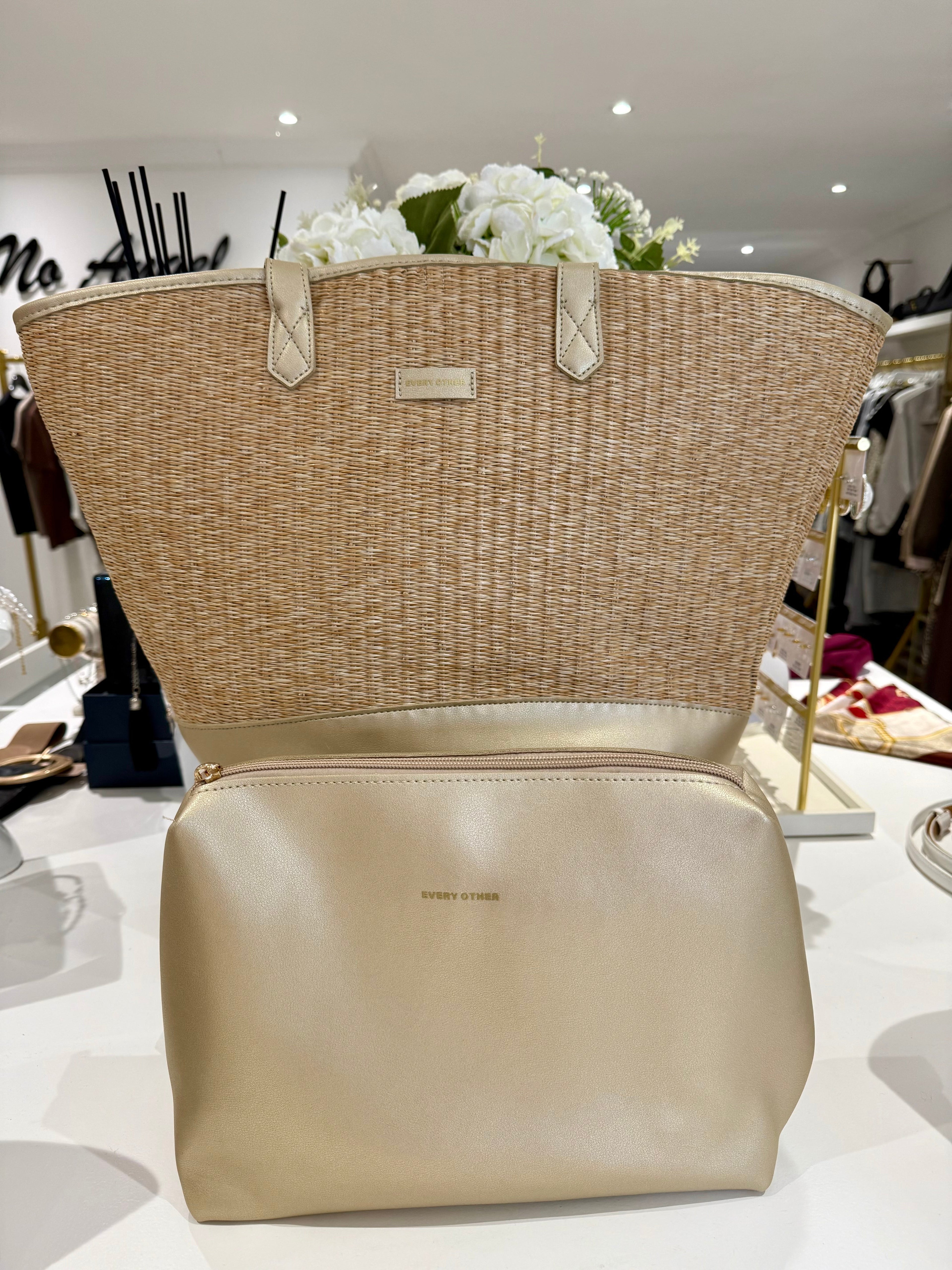 Large Straw Tote (3 Colours)