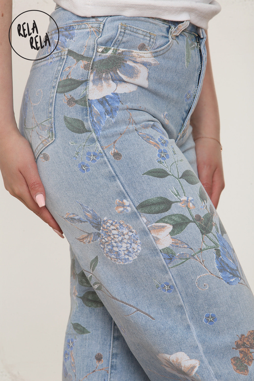 Blue Floral Jeans with Wide Leg Comfort Fit Flower Pattern Denim
