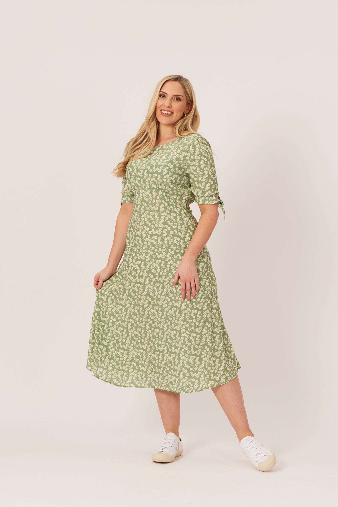 Sally-Grace - Tie Sleeve Midi Dress - Green