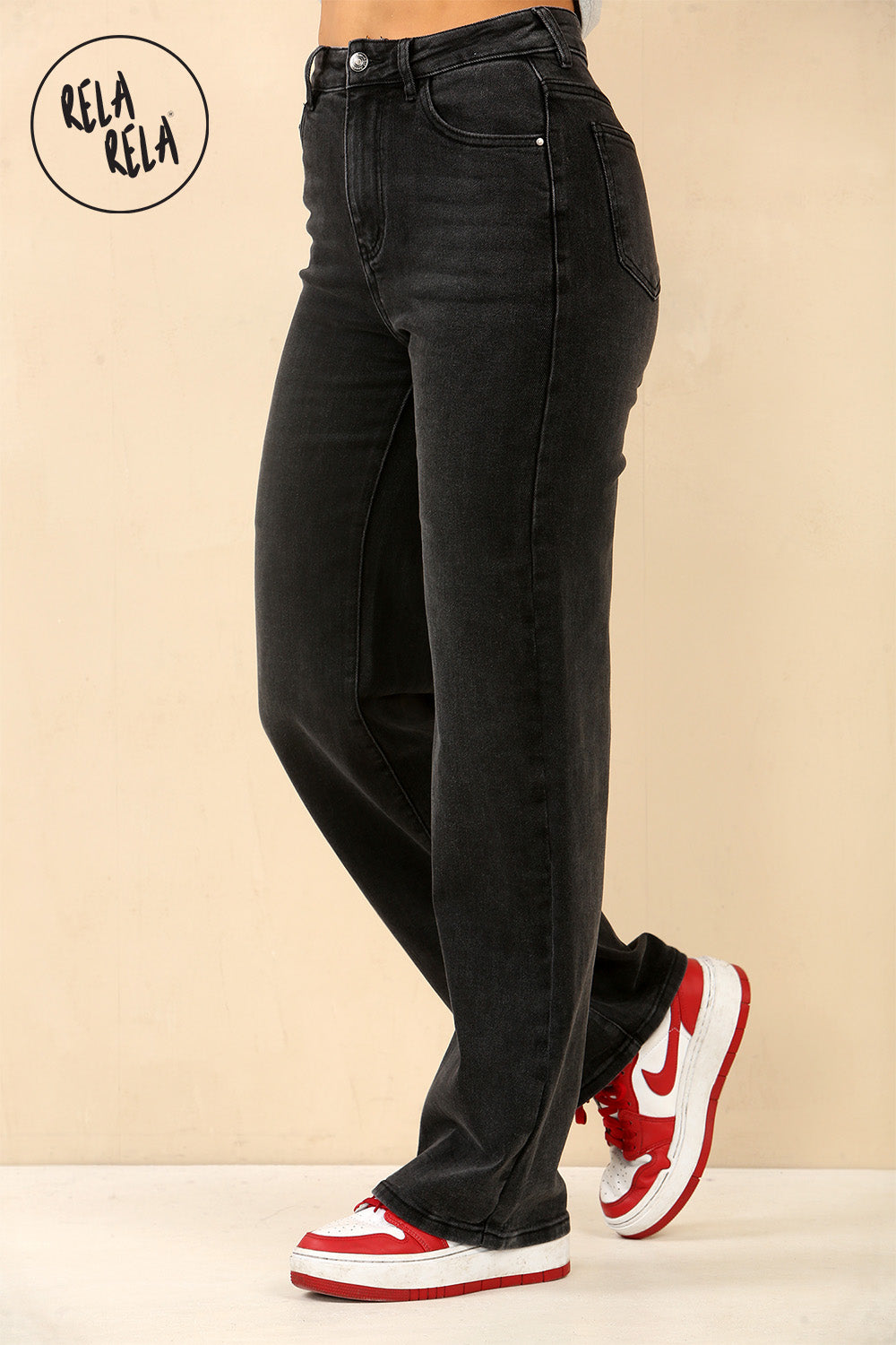 Viral Stretchy Straight Leg Jeans Soft Dad Fit in Charcoal