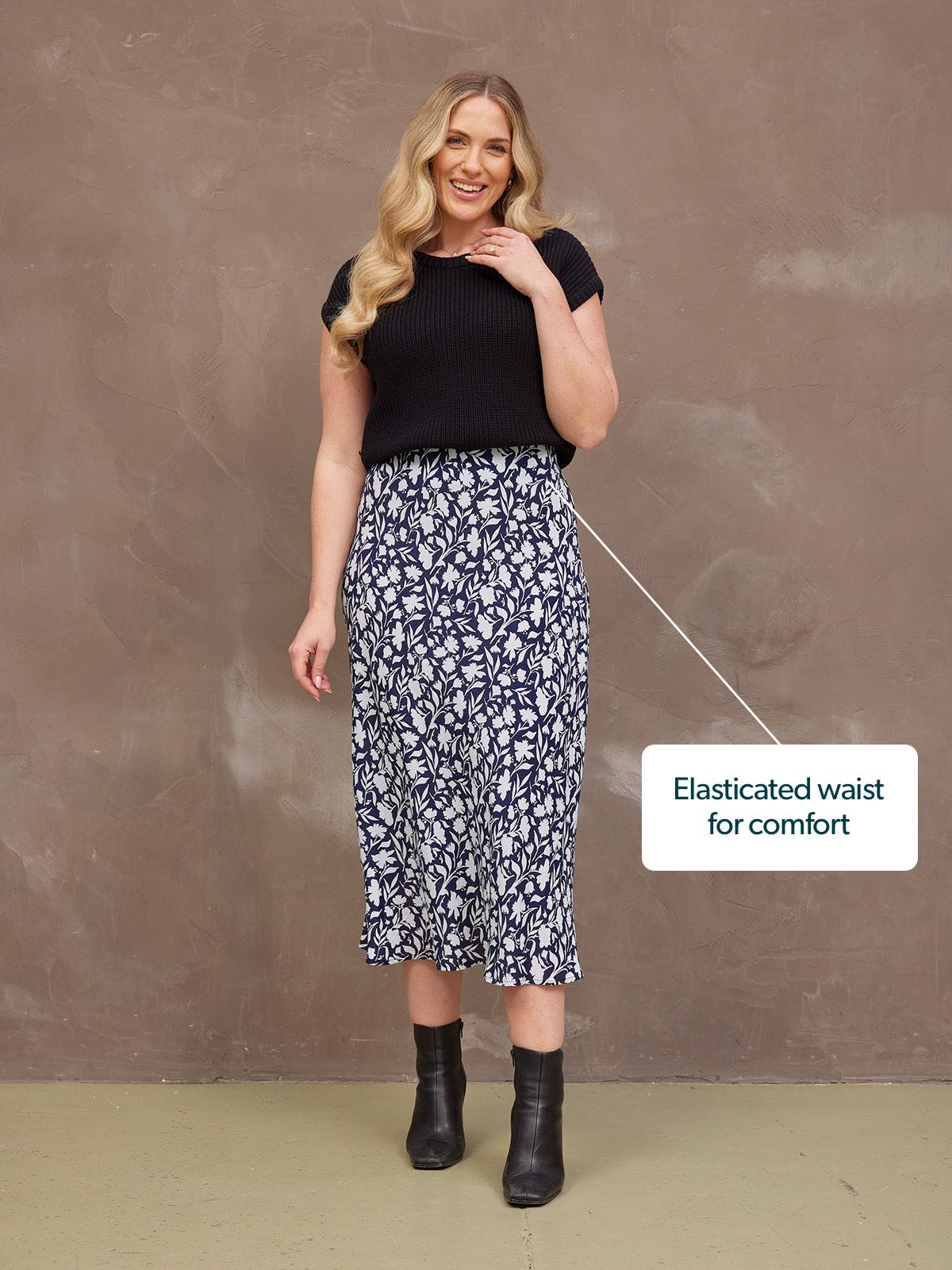 Isabelle Bias Cut Skirt - Monochrome Floral Print