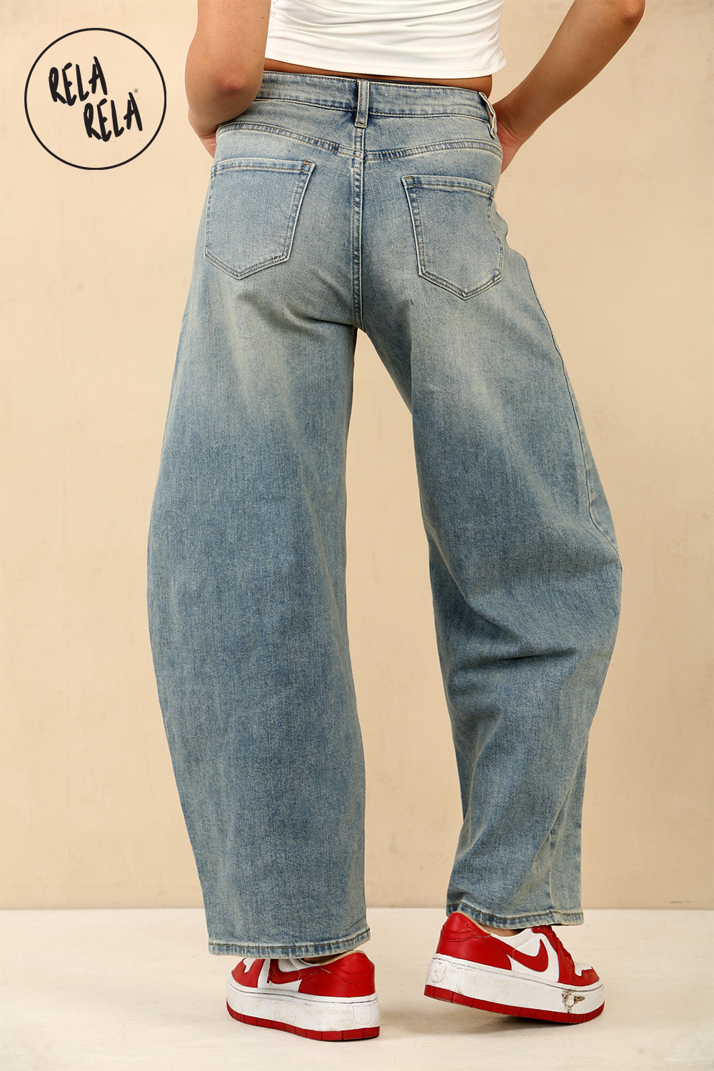 Petite Friendly Women's Stretchy Vintage Blue Mid Rise Barrel Jean Jeans