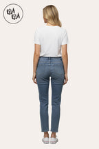 Petite Stretch Mom Jeans – Mid Rise in Denim Blue
