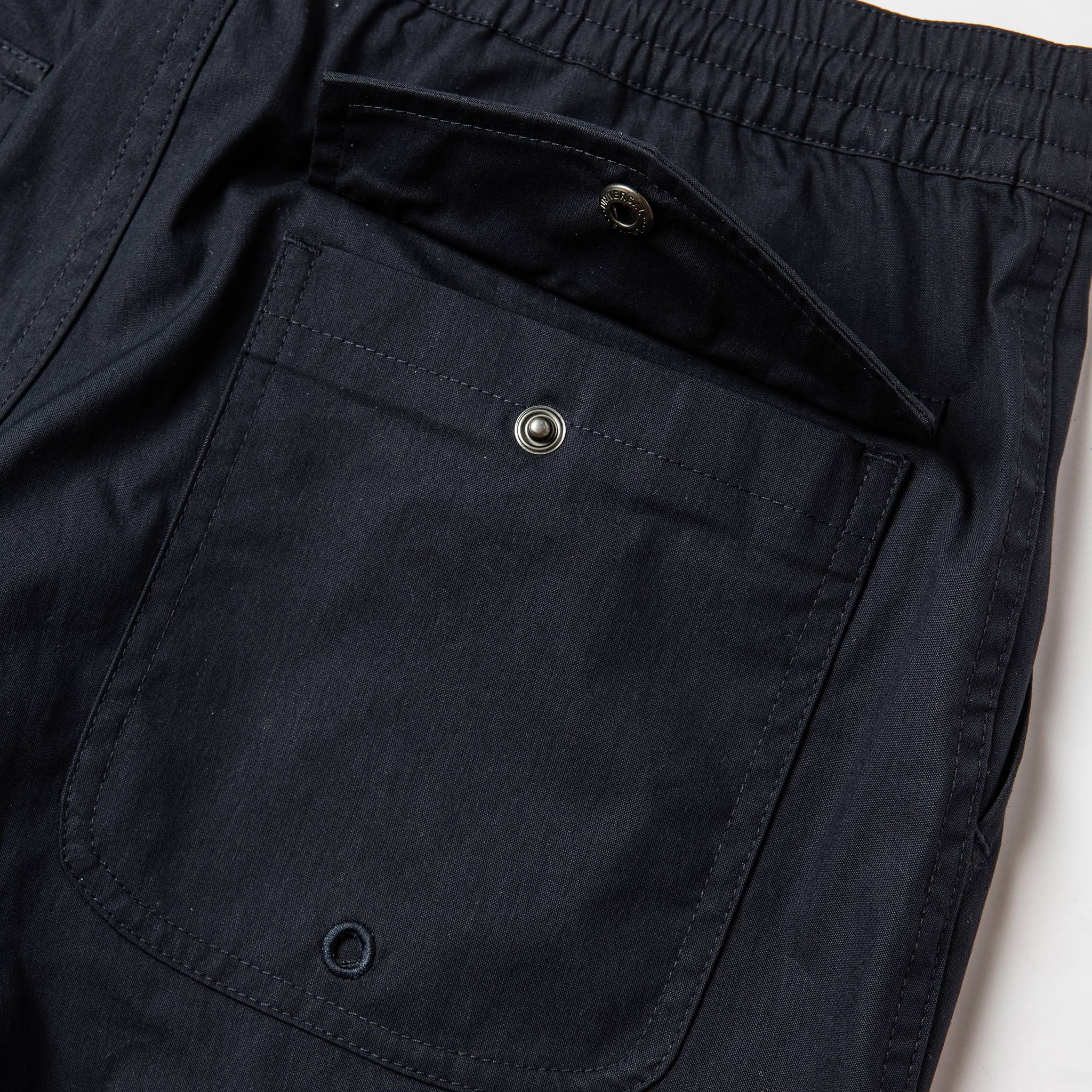 The Adventure Short in Navy