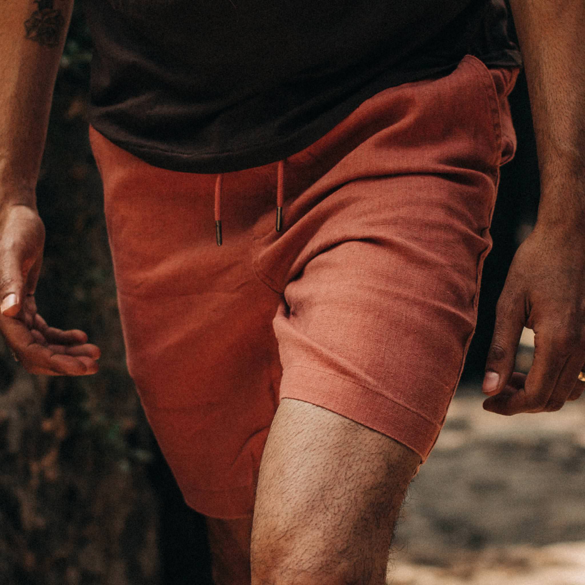 The Apres Short in Rust Hemp